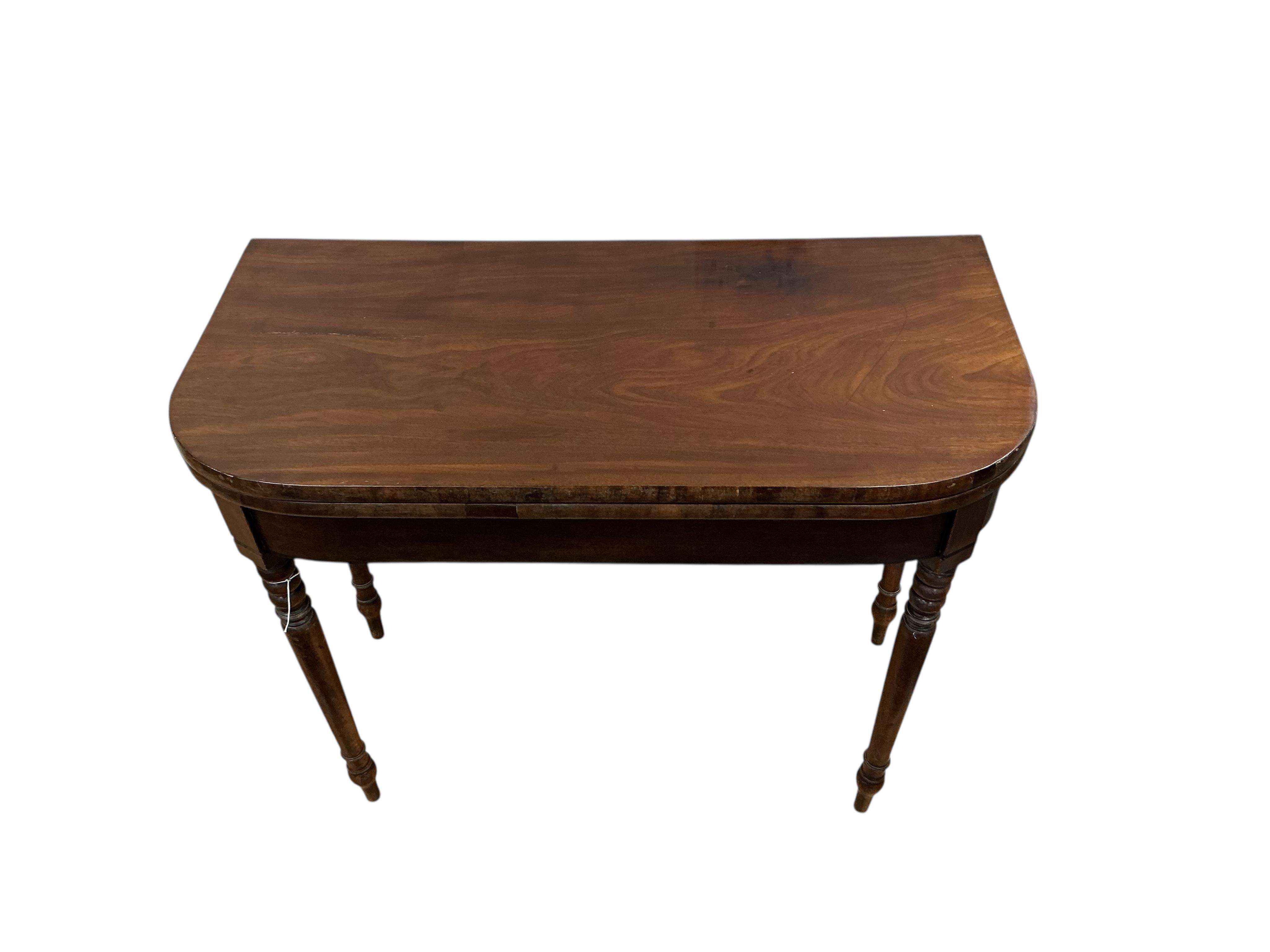 Regency mahogany D shaped folding card table, width 91cm, depth 44cm, height 74cm.